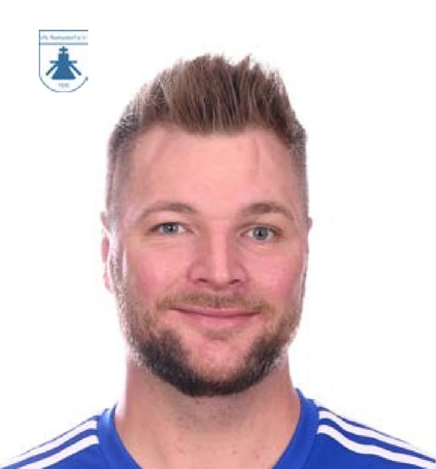 Trainer David Frenk